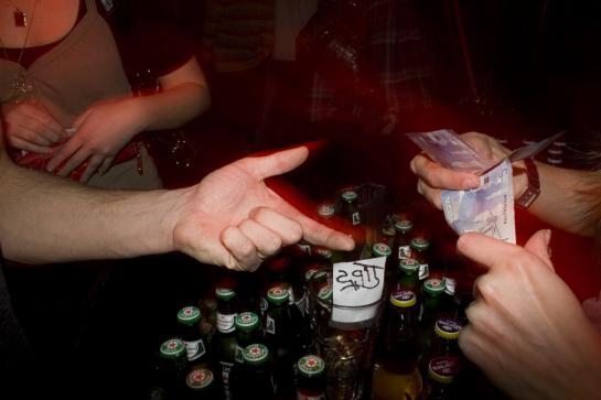 Simian Mobile Disco (VAN)