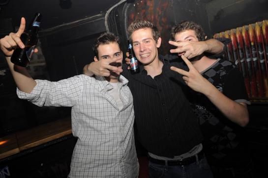 Guns N Bombs @ Foufs (MTL)