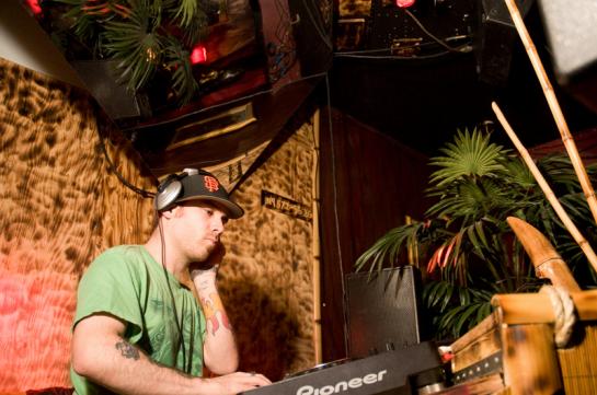 Jeff Samuel @ Salon Daome (MTL)