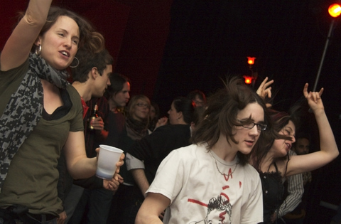 8e anniversaire de Distrobotos : art et bijoux à La Sala Rossa