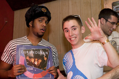 Lindsay Lohan Sextape Fridays @ Blue Dog Motel (MONTREAL)