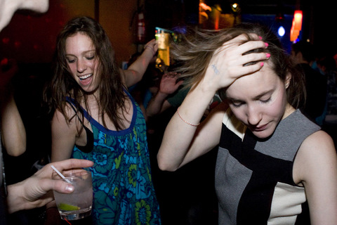 Lindsay Lohan Sextape Fridays @ Blue Dog Motel (MONTREAL)