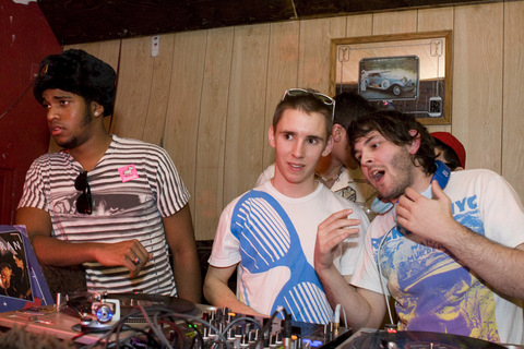 Lindsay Lohan Sextape Fridays @ Blue Dog Motel (MONTREAL)