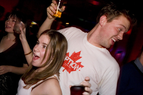 Lindsay Lohan Sextape Fridays @ Blue Dog Motel (MONTREAL)