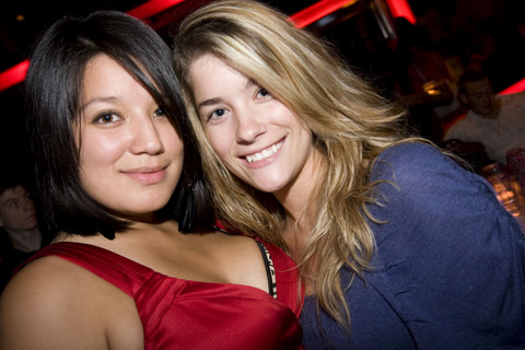 Defile Laws : Les Lois défilent au Time Supper Club