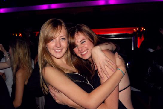 Defile Laws : Les Lois défilent au Time Supper Club