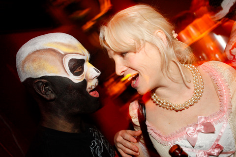 SPASM 2009 Grande nuit de l'horreur: Le musée de l'horreur au Club Soda