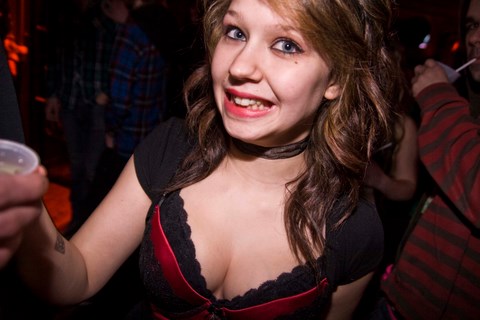 Soirée Voyeur: Jordan Dare enflamme les Foufs