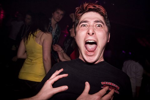 Soirée Voyeur: Jordan Dare enflamme les Foufs