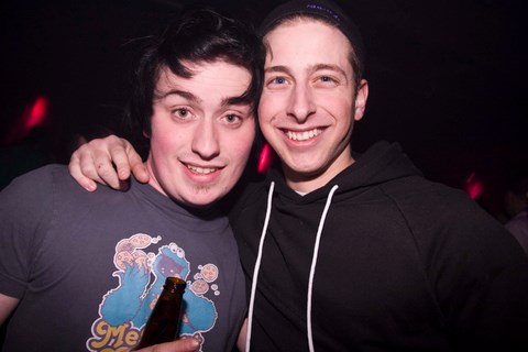 Soirée Voyeur: Jordan Dare enflamme les Foufs