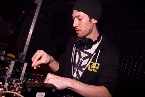 Soirée Voyeur: Jordan Dare enflamme les Foufs