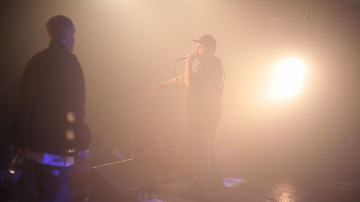 Manu Militari: soulever la foule au National