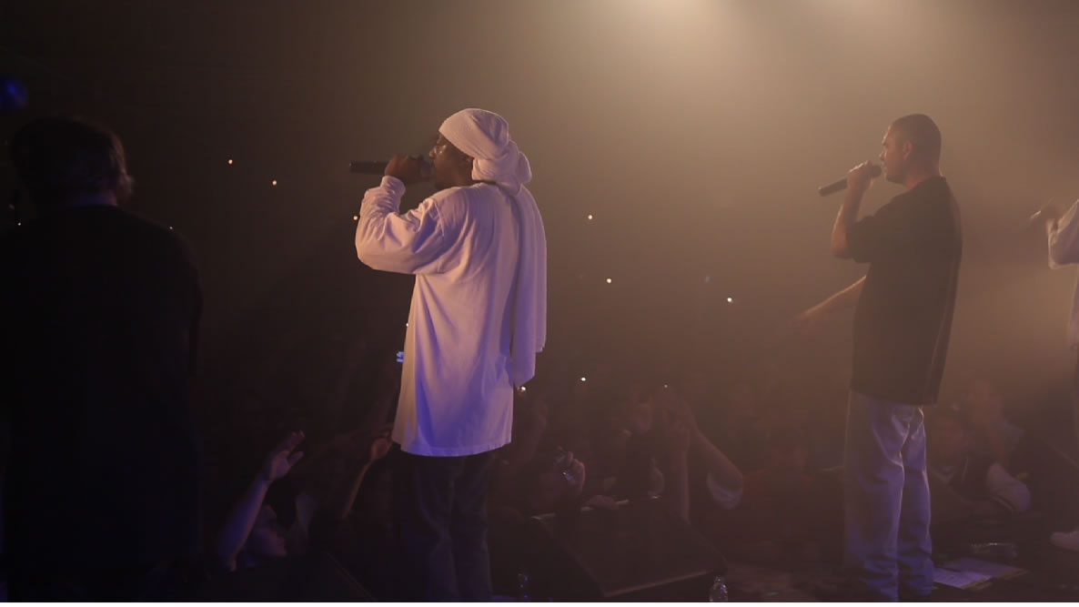 Manu Militari: soulever la foule au National