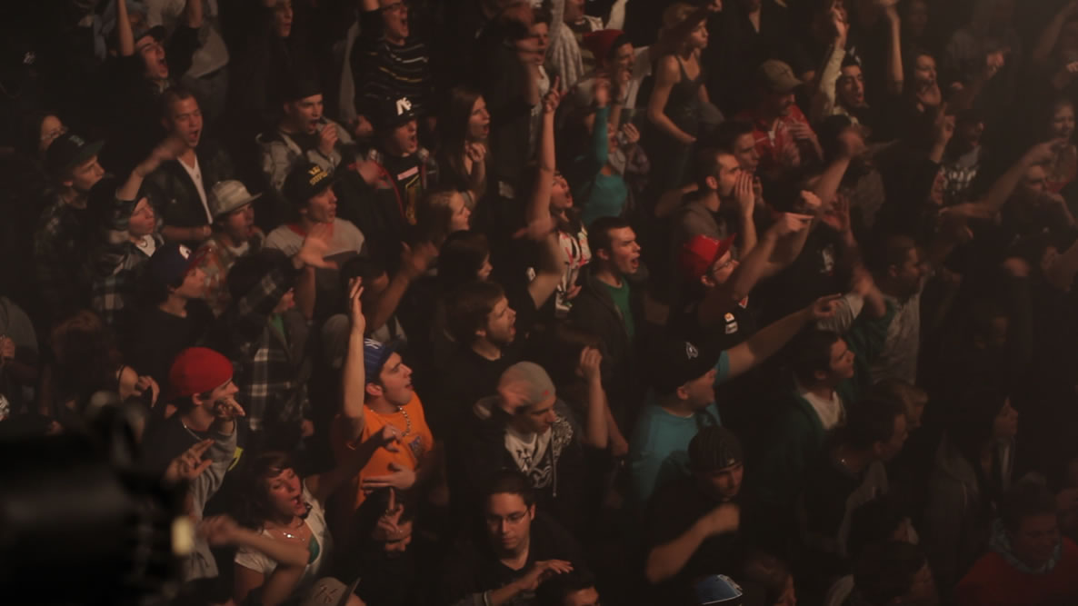 Manu Militari: soulever la foule au National