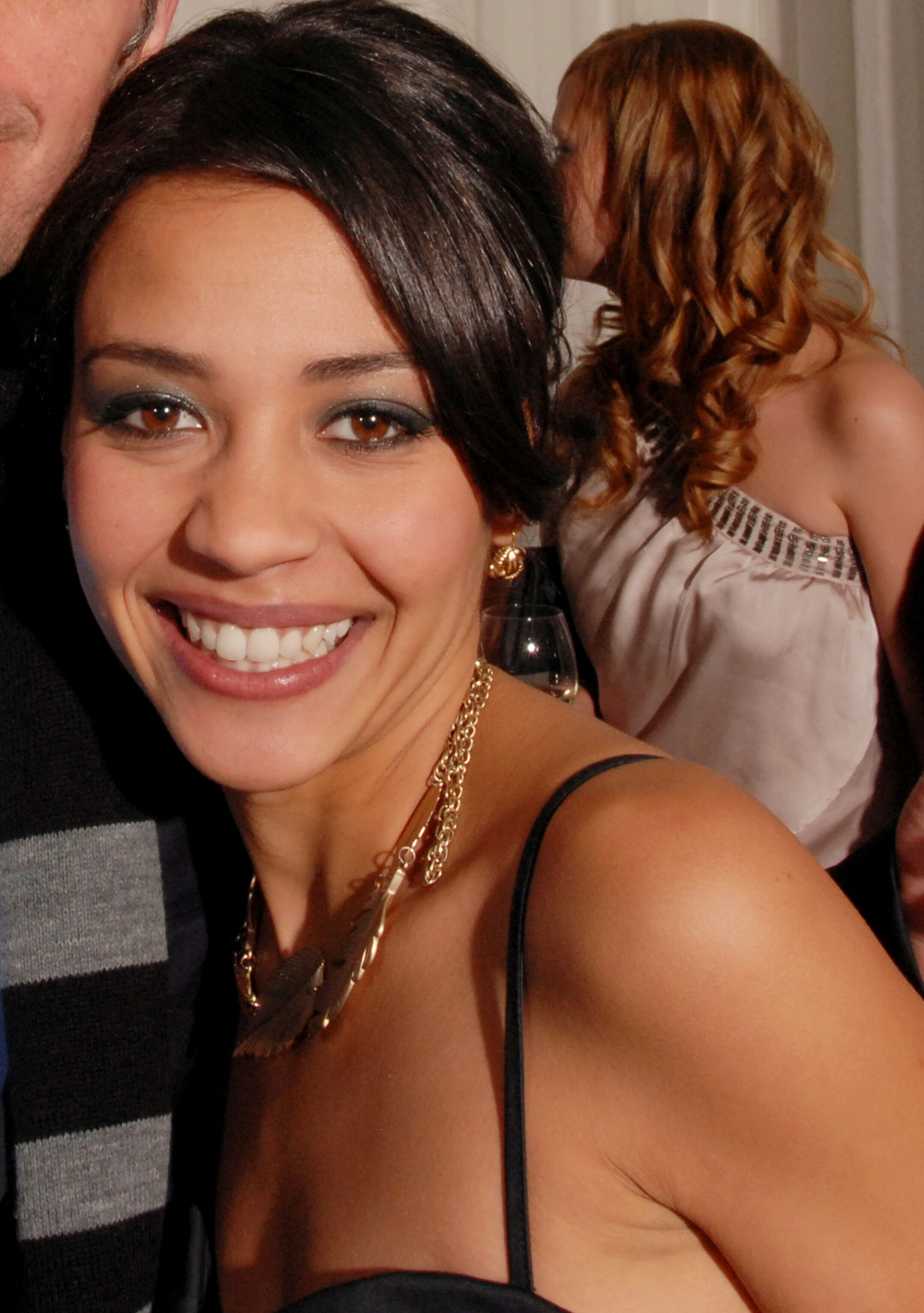 Party de Noël Newad NIGHTLIFE: vintage chic, iPod battle et costumes louches