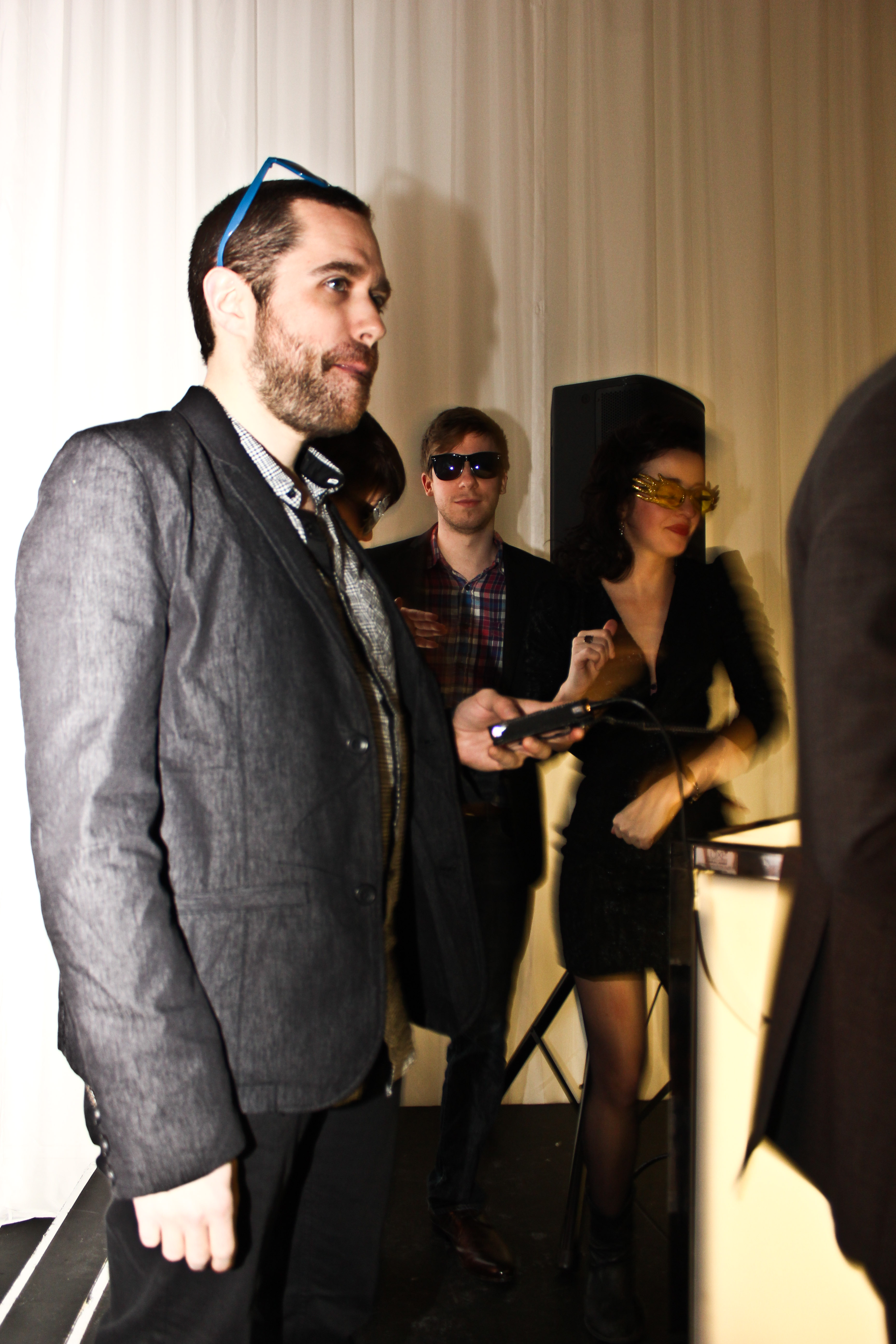 Party de Noël Newad NIGHTLIFE: vintage chic, iPod battle et costumes louches