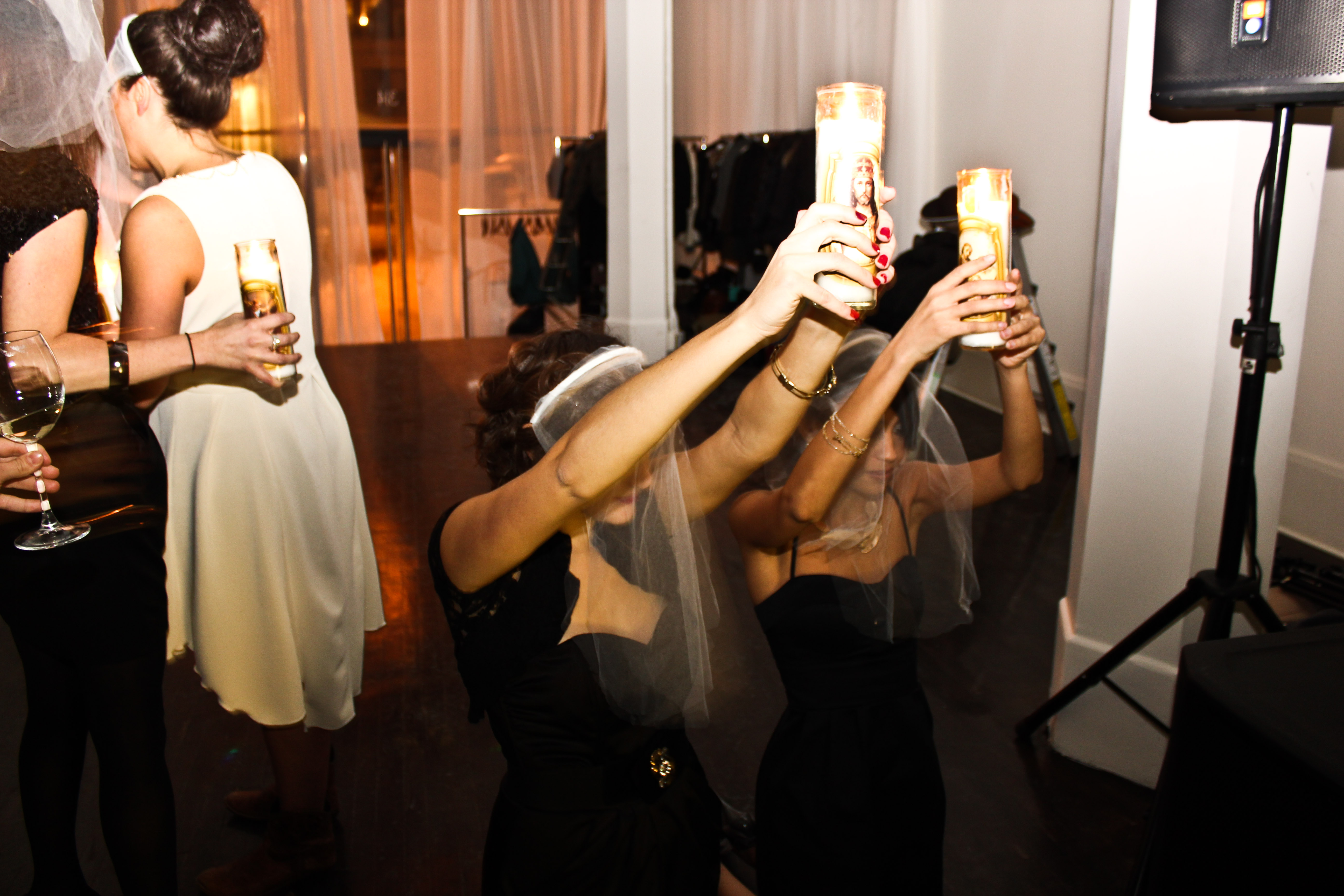 Party de Noël Newad NIGHTLIFE: vintage chic, iPod battle et costumes louches