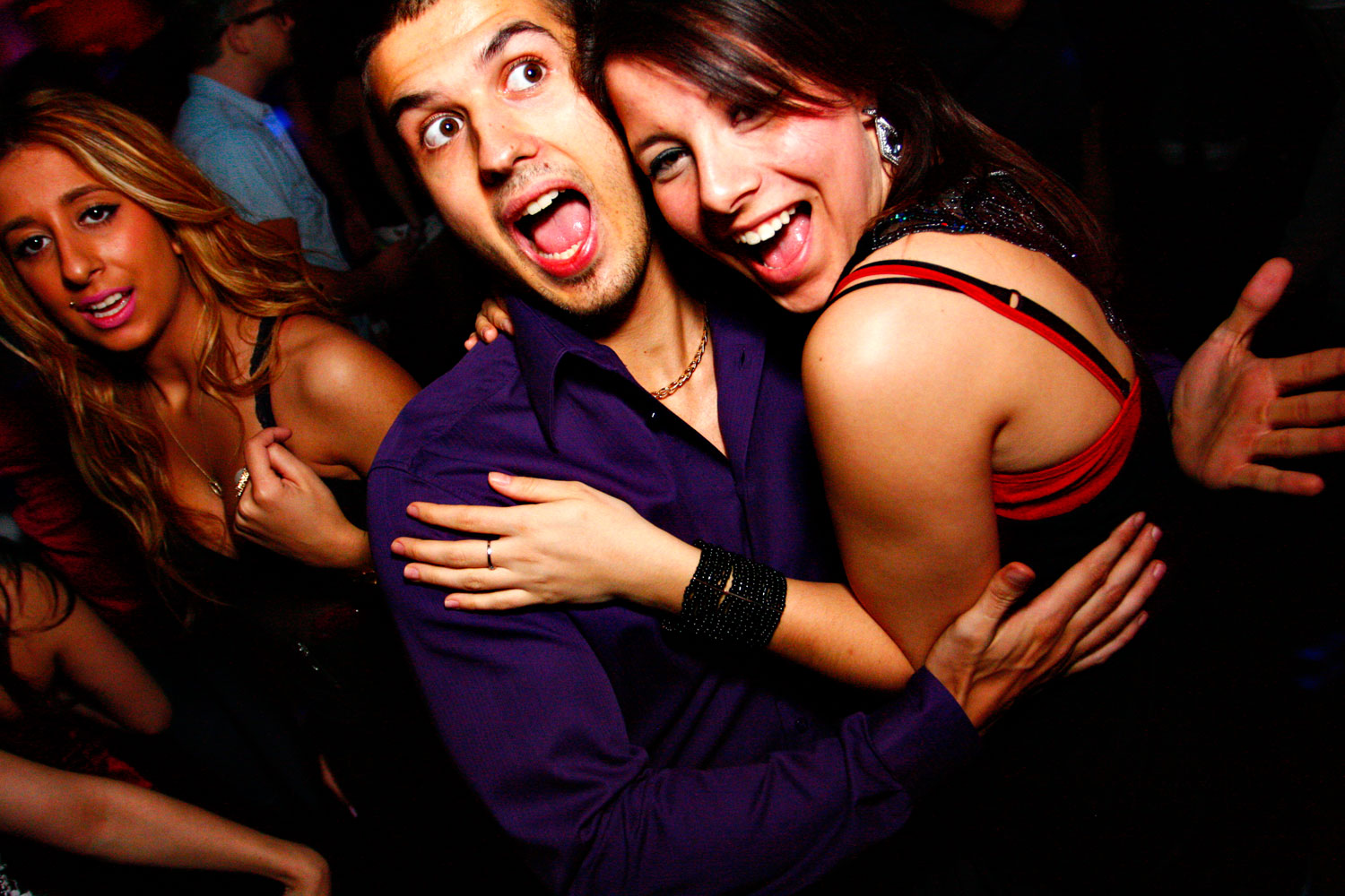 1er anniversaire du Ivy Nightclub: tout le monde en mode séduction