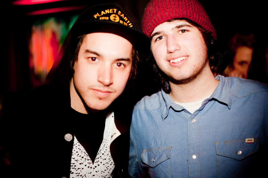 Indecent Xposure: lancement de site explosif au Bar Klinik