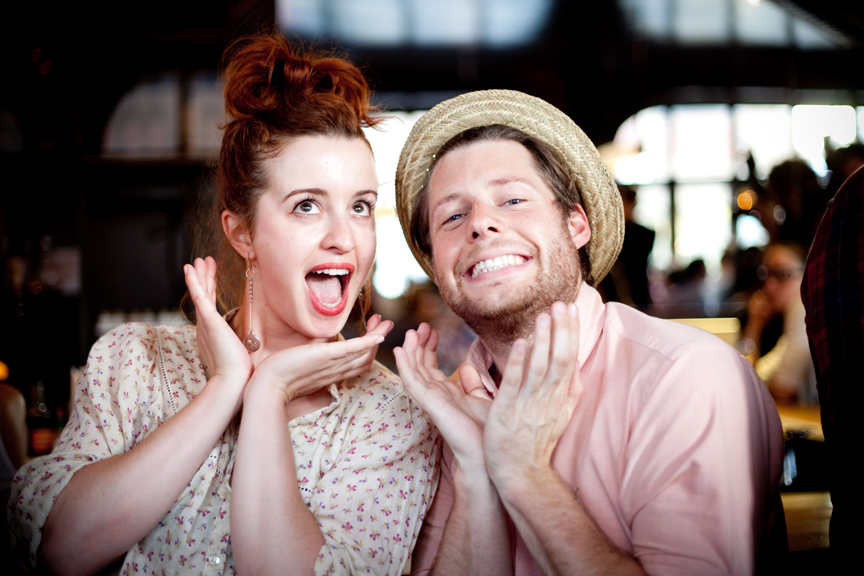 5 à 7 NIGHTLIFE.CA: soleil sur canapés au restaurant Hachoir