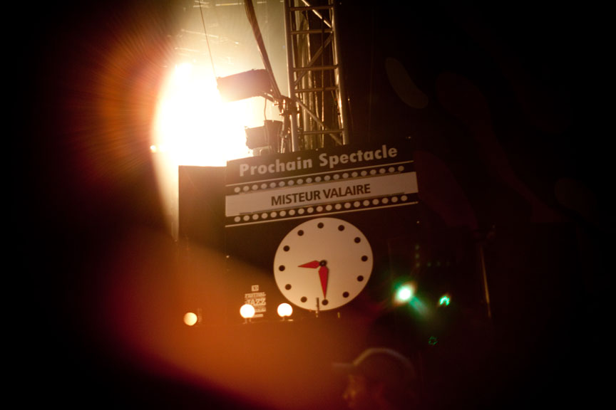 Misteur Valaire: vague humaine au Festival de Jazz