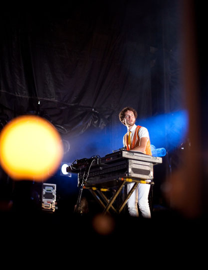 Misteur Valaire: vague humaine au Festival de Jazz