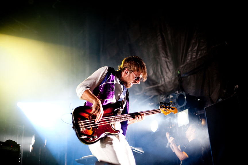 Misteur Valaire: vague humaine au Festival de Jazz