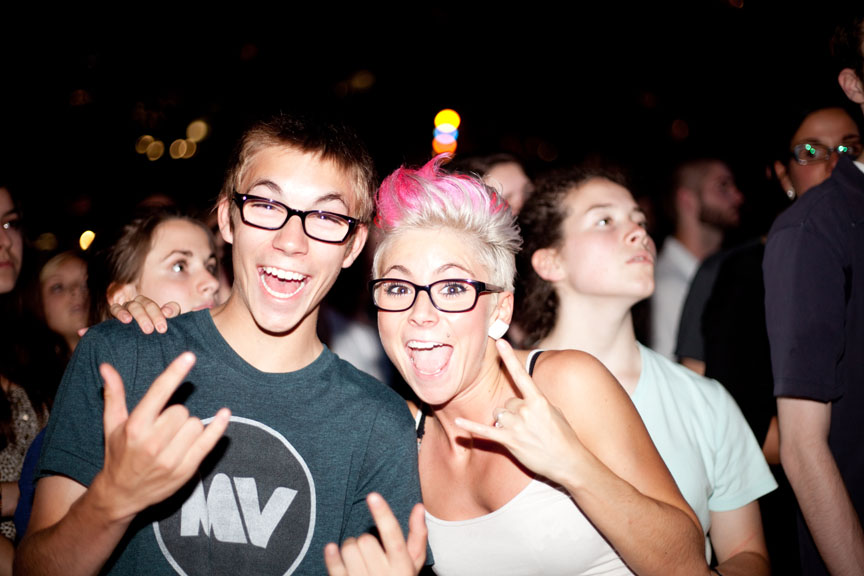 Misteur Valaire: vague humaine au Festival de Jazz