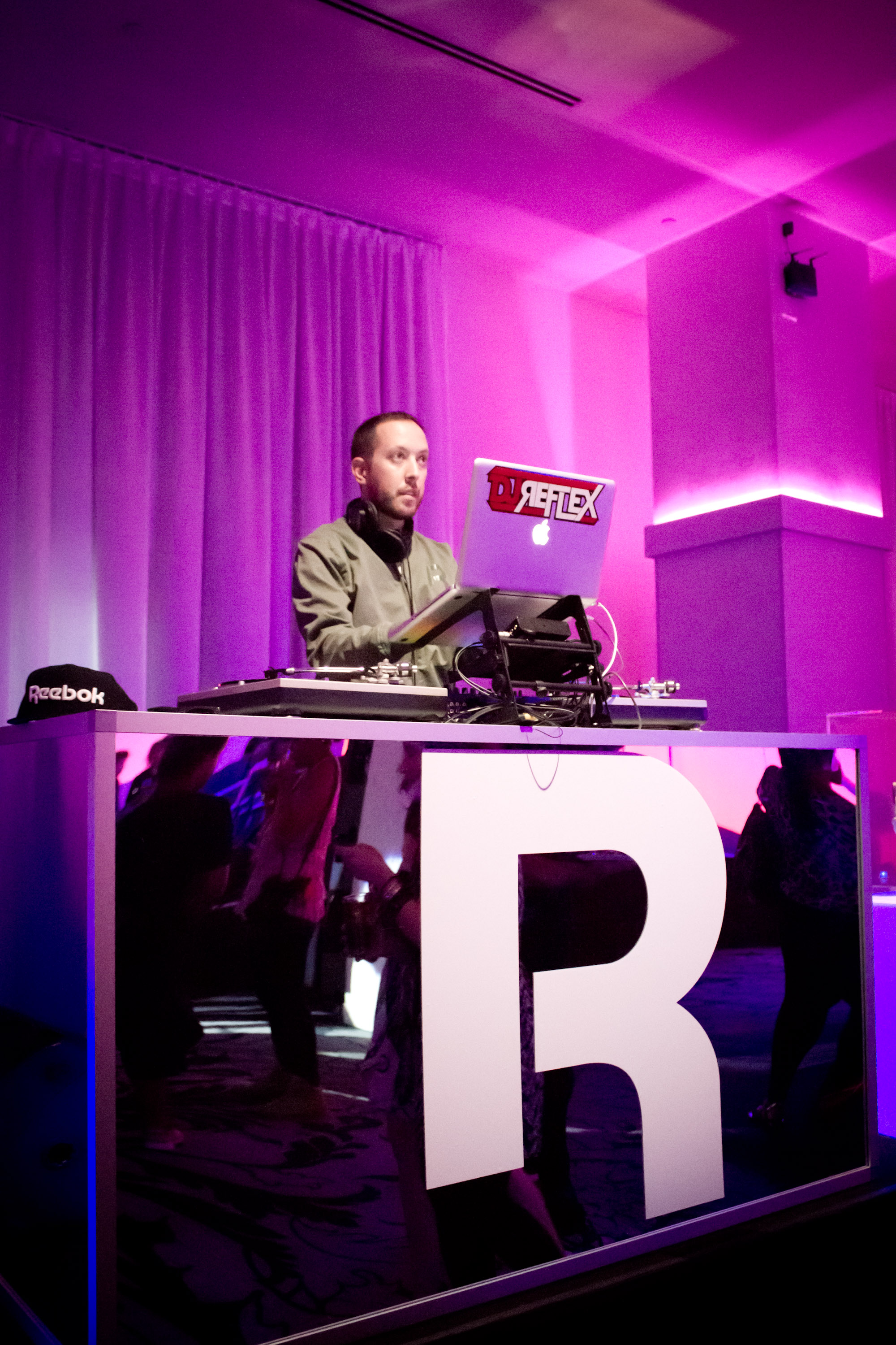 Party Reebok "Reethym of Lite" à NYC: Swizz Beatz clame "It's Showtime!"