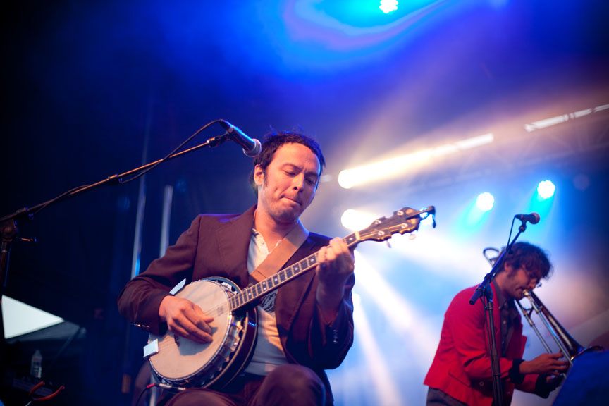 Festiblues: Bernard Adamus contre vents et marées au Parc Ahuntsic