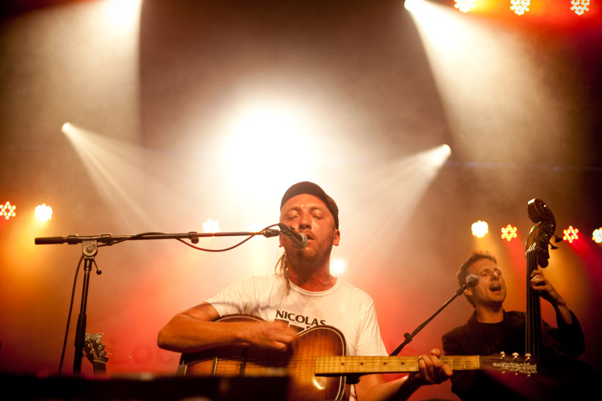 Festiblues: Bernard Adamus contre vents et marées au Parc Ahuntsic