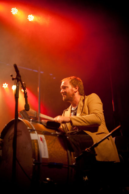 Festiblues: Bernard Adamus contre vents et marées au Parc Ahuntsic