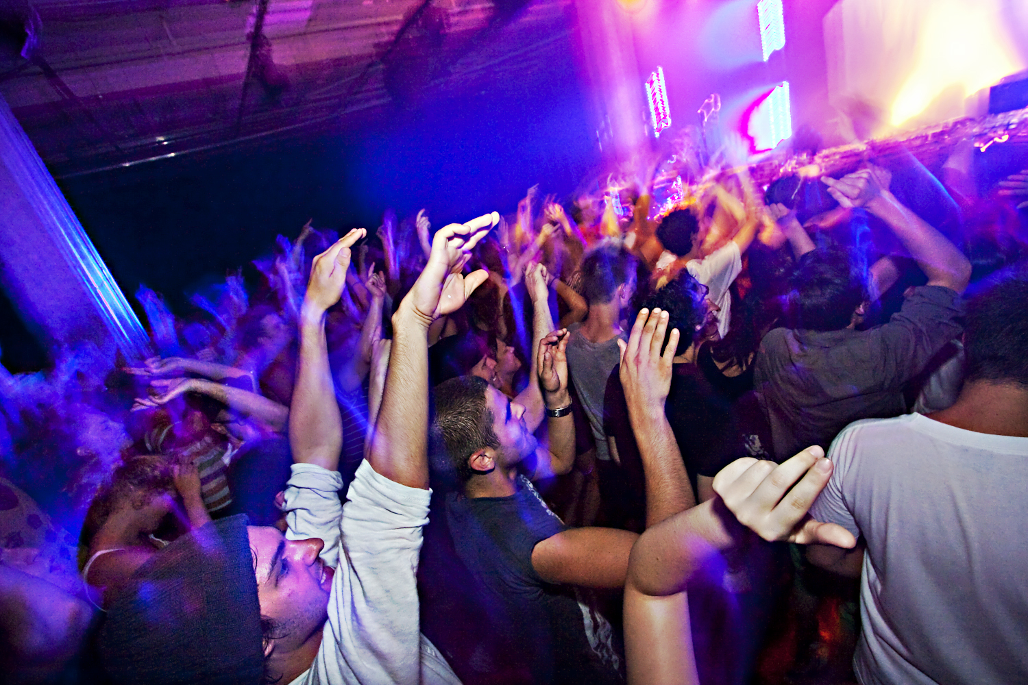 Hard Summer Tour: Digitalism fait chauffer la SAT
