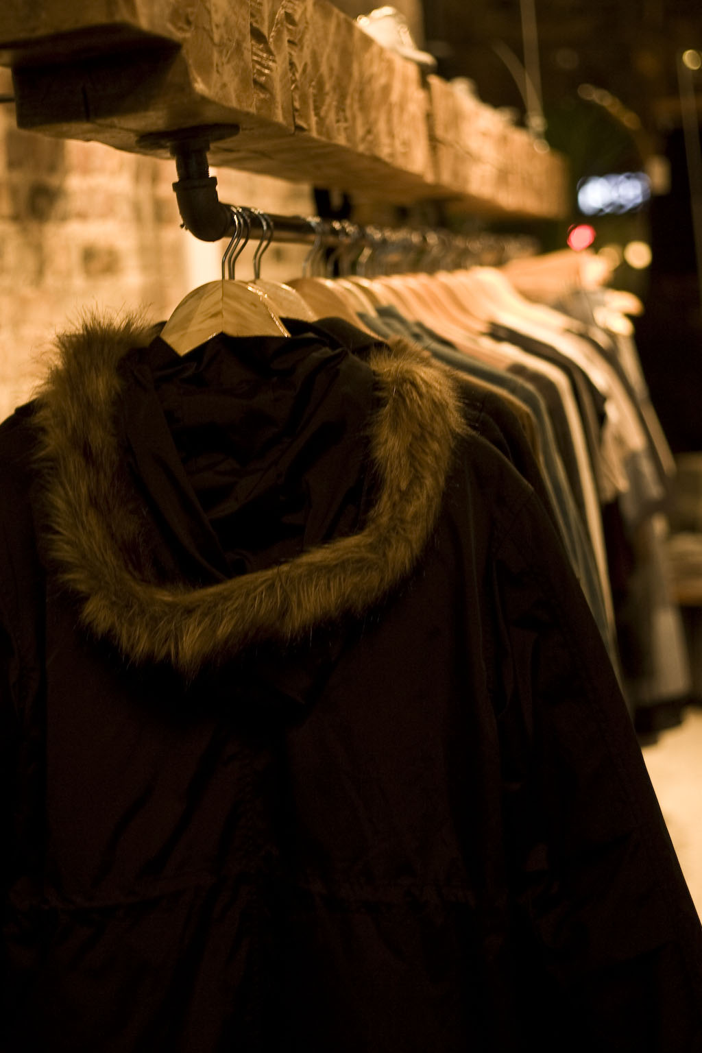 Ouverture du Magasin Général Bruxe: mode classique et intemporelle dans NDG