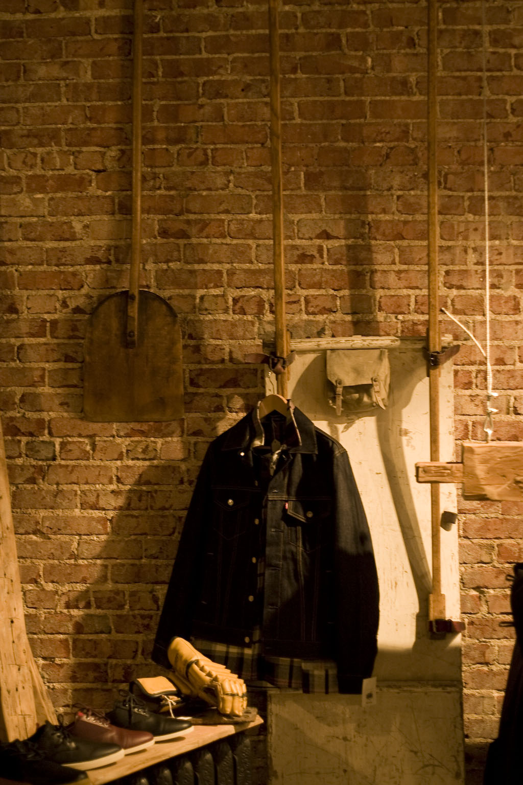 Ouverture du Magasin Général Bruxe: mode classique et intemporelle dans NDG