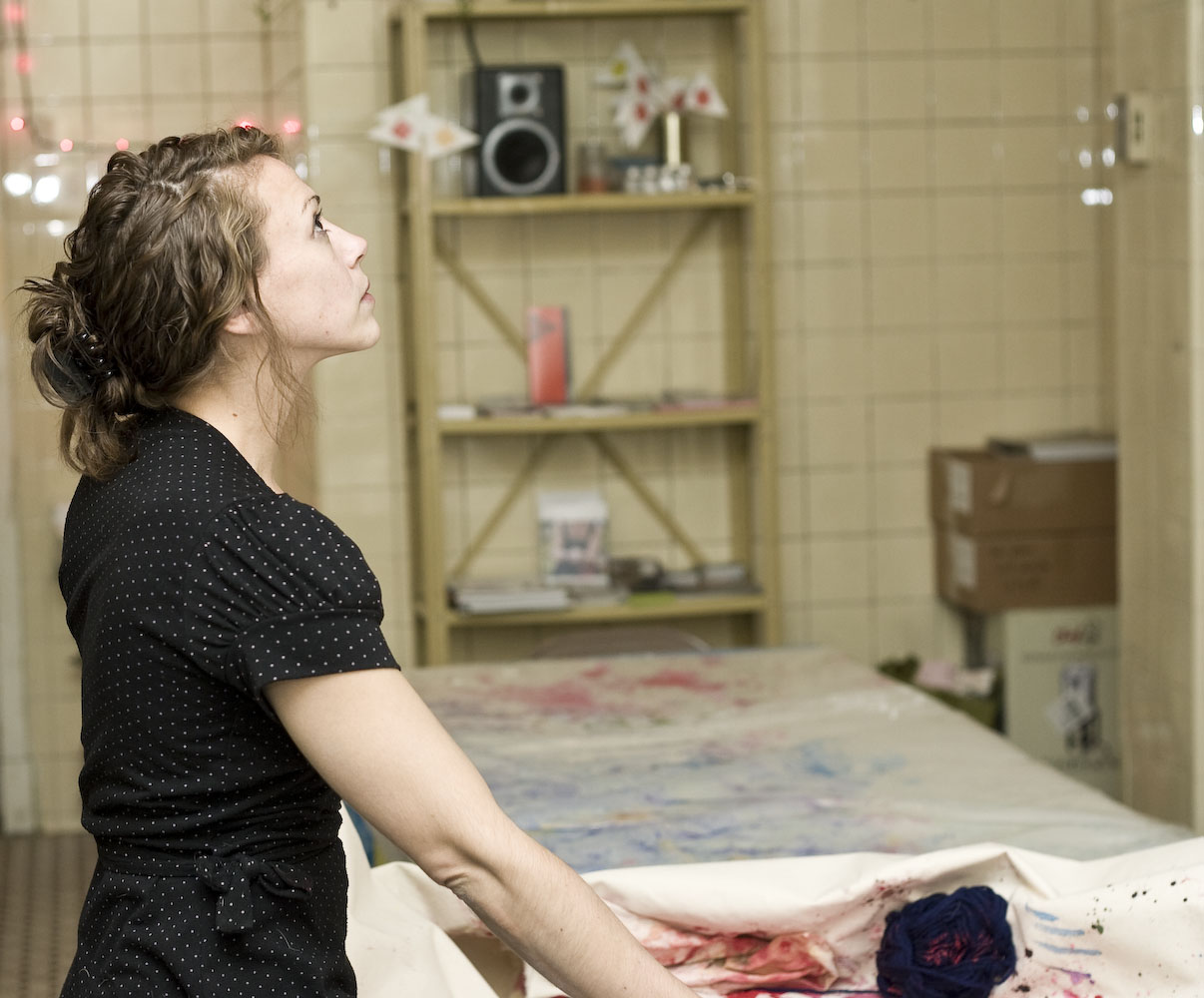 VIVA! Art Action: une levée de fonds ensanglantée et macabre