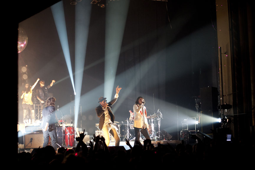 Radio Radio: fin de la tournée Belmundo Regal en beauté