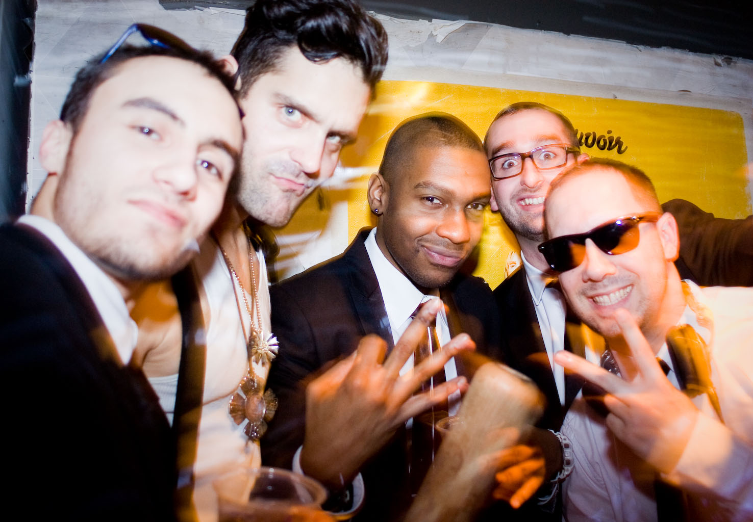 Jour de l'An à l'Abreuvoir: déjantés à la Quentin Tarantino