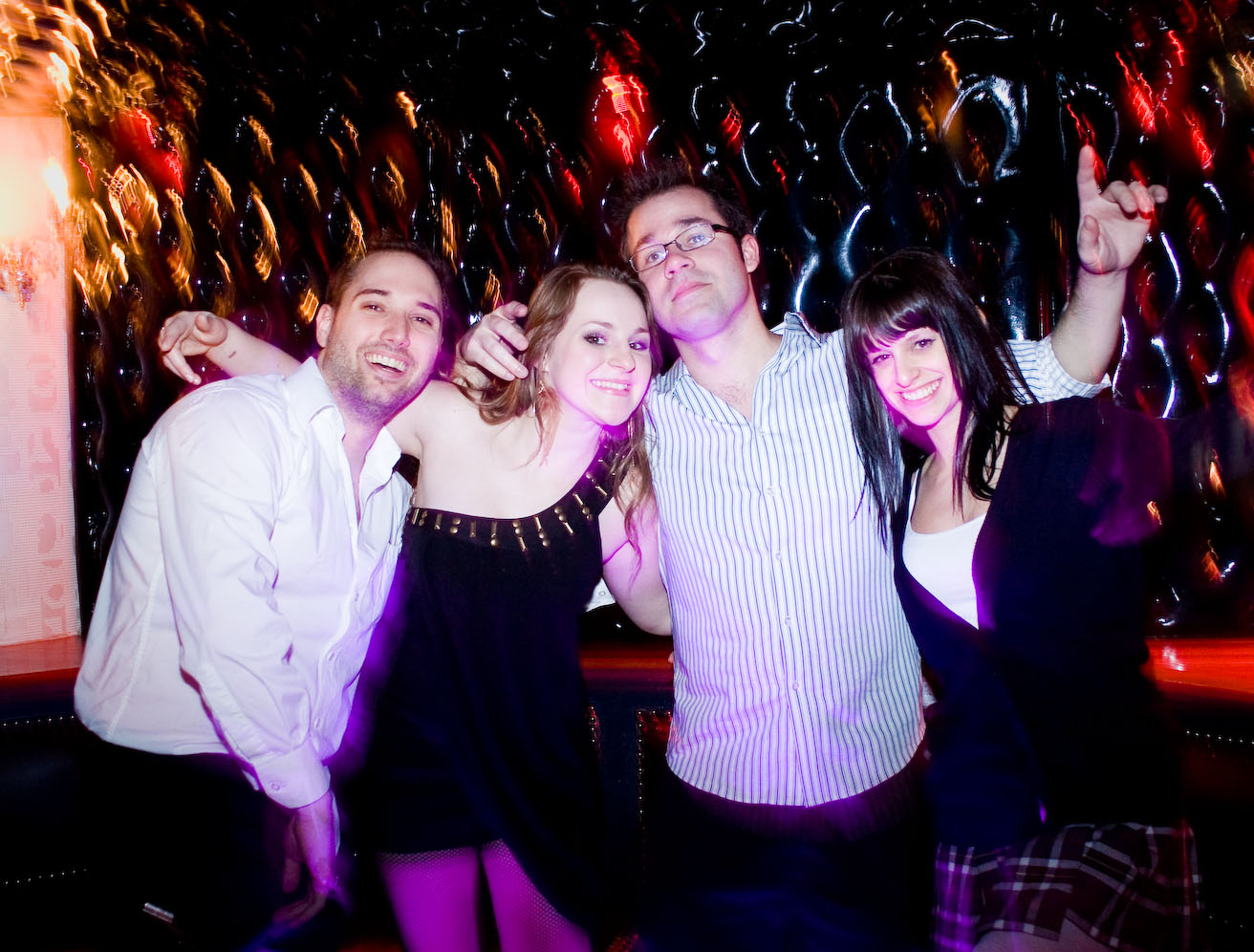 Jour de l'An à l'Abreuvoir: déjantés à la Quentin Tarantino