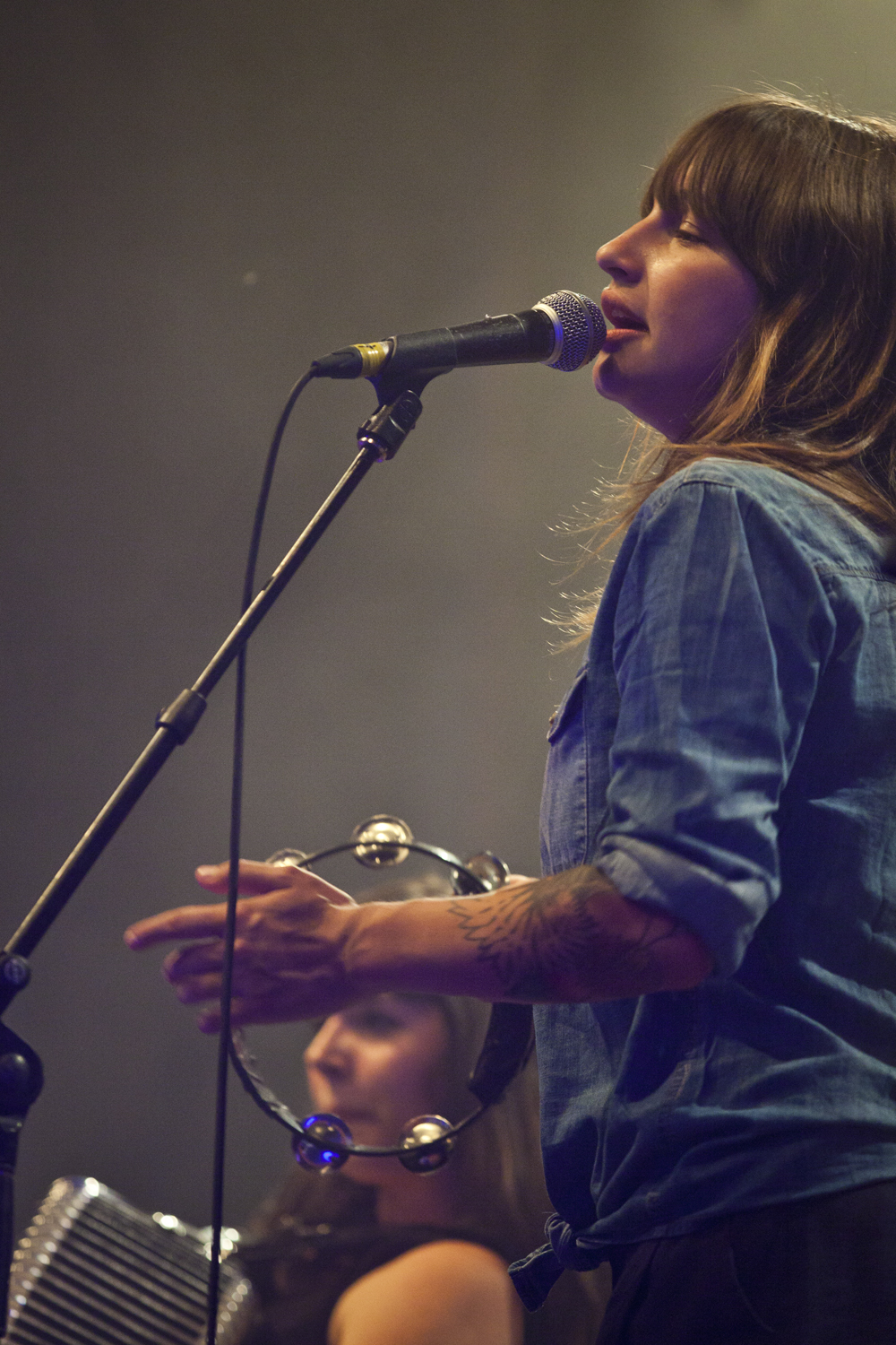 Canailles a défié les lois et a célébré un bal masqué dimanche soir aux Francos