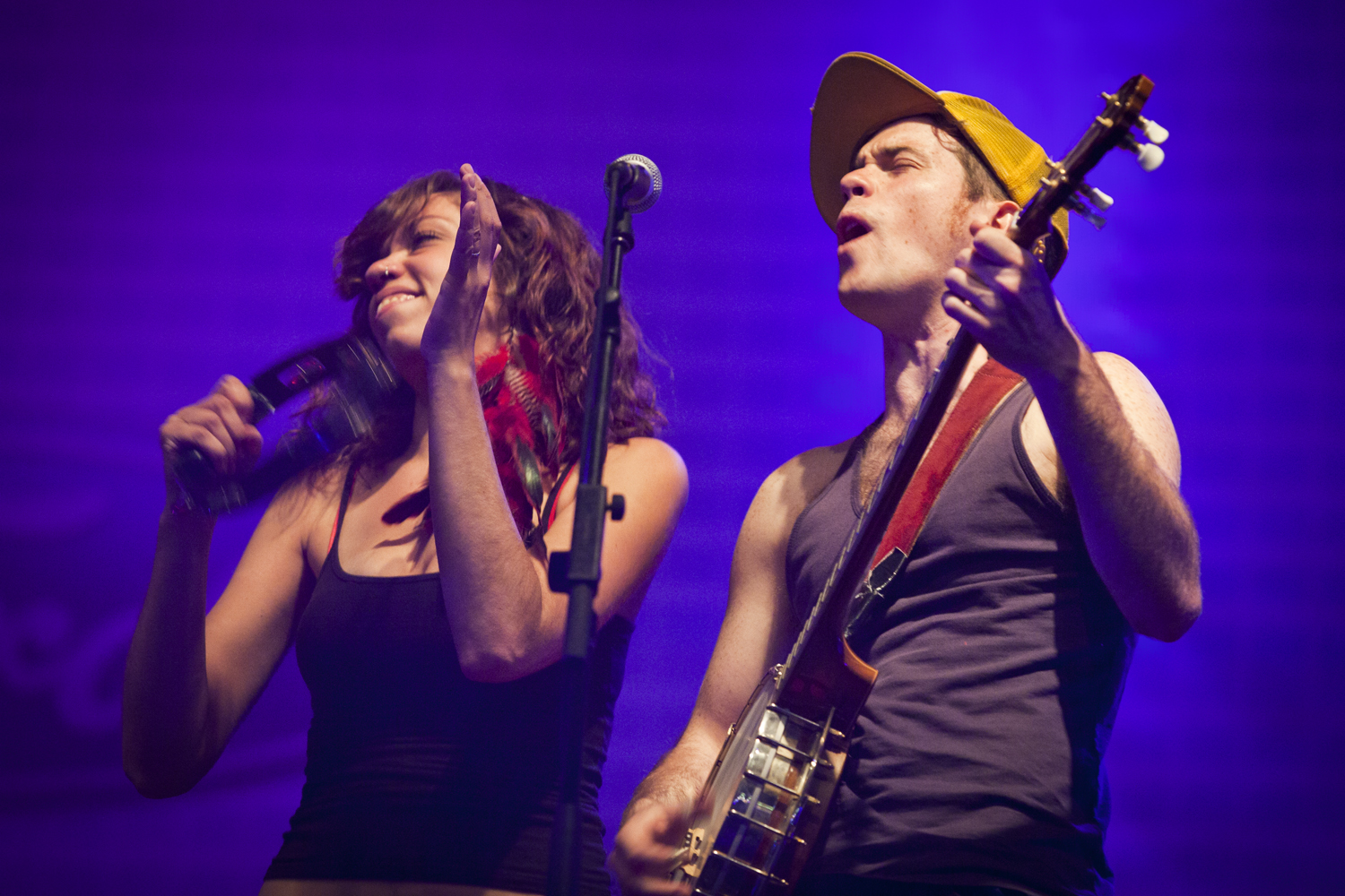 Canailles a défié les lois et a célébré un bal masqué dimanche soir aux Francos