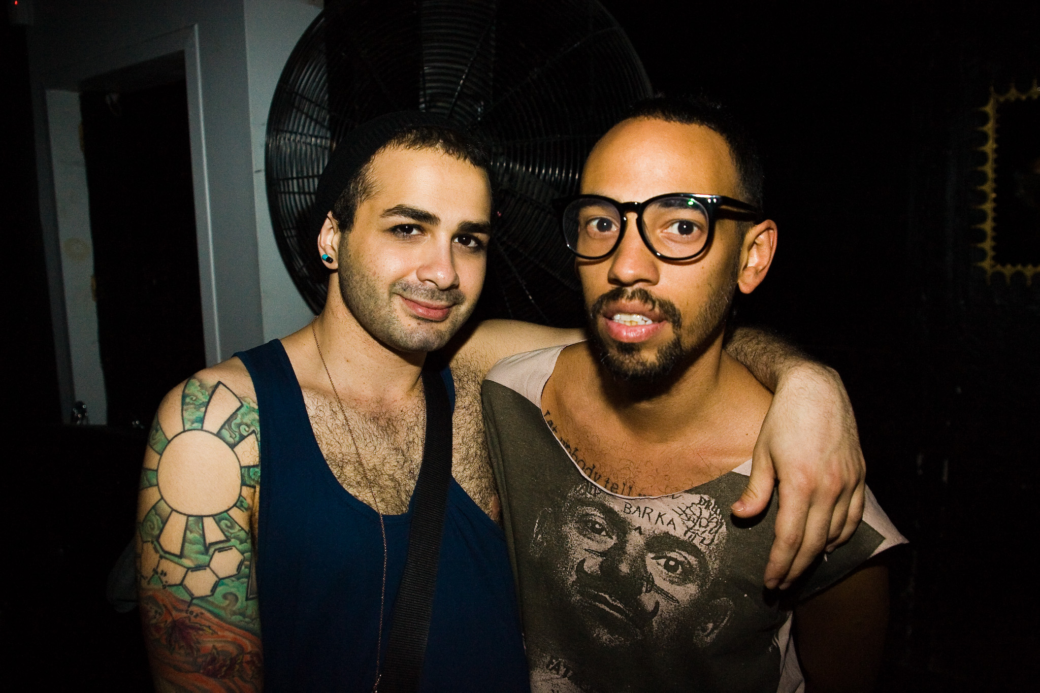 Le Royal Phoenix fête son 1er anniversaire avec de l'or et un gros gâteau