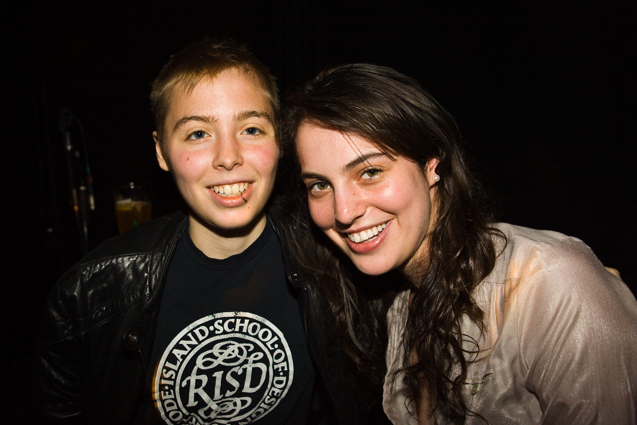 Le Royal Phoenix fête son 1er anniversaire avec de l'or et un gros gâteau