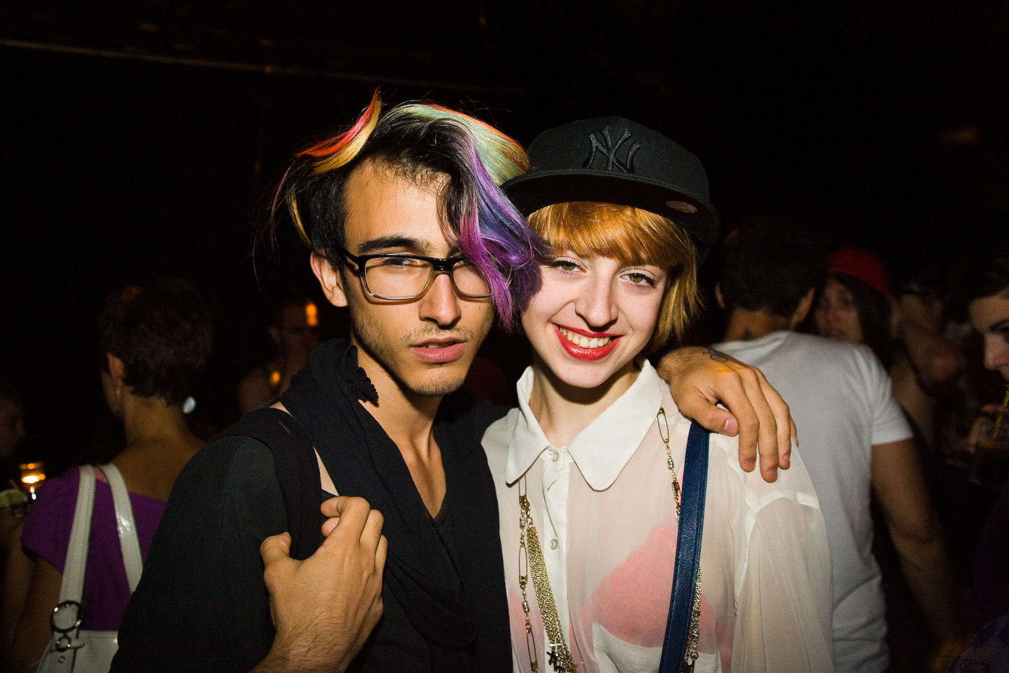 Le Royal Phoenix fête son 1er anniversaire avec de l'or et un gros gâteau