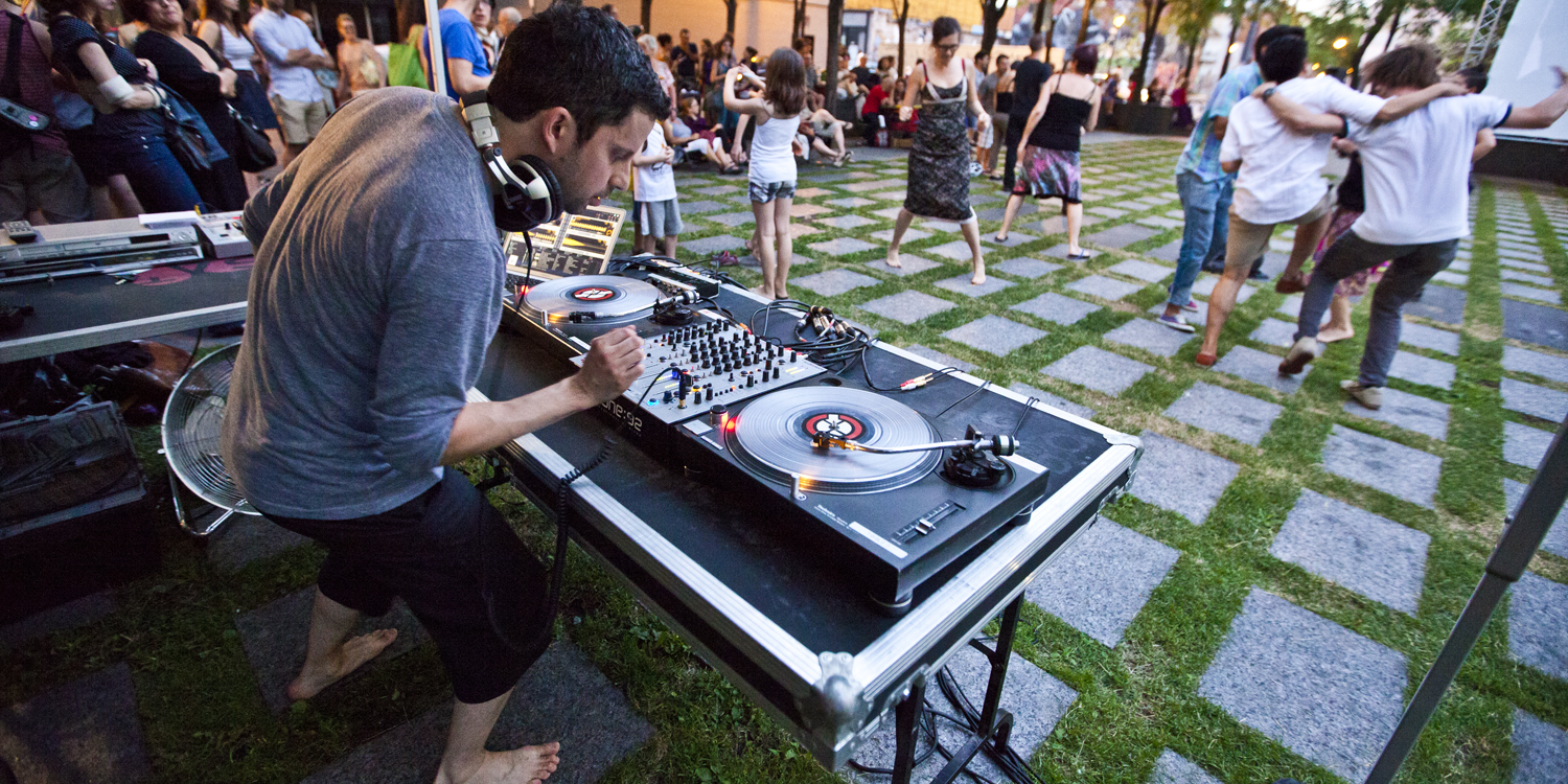 Lancement de la saison «Cinéma, Djs et Bbq» de la SAT: du fun et des roteux de luxe