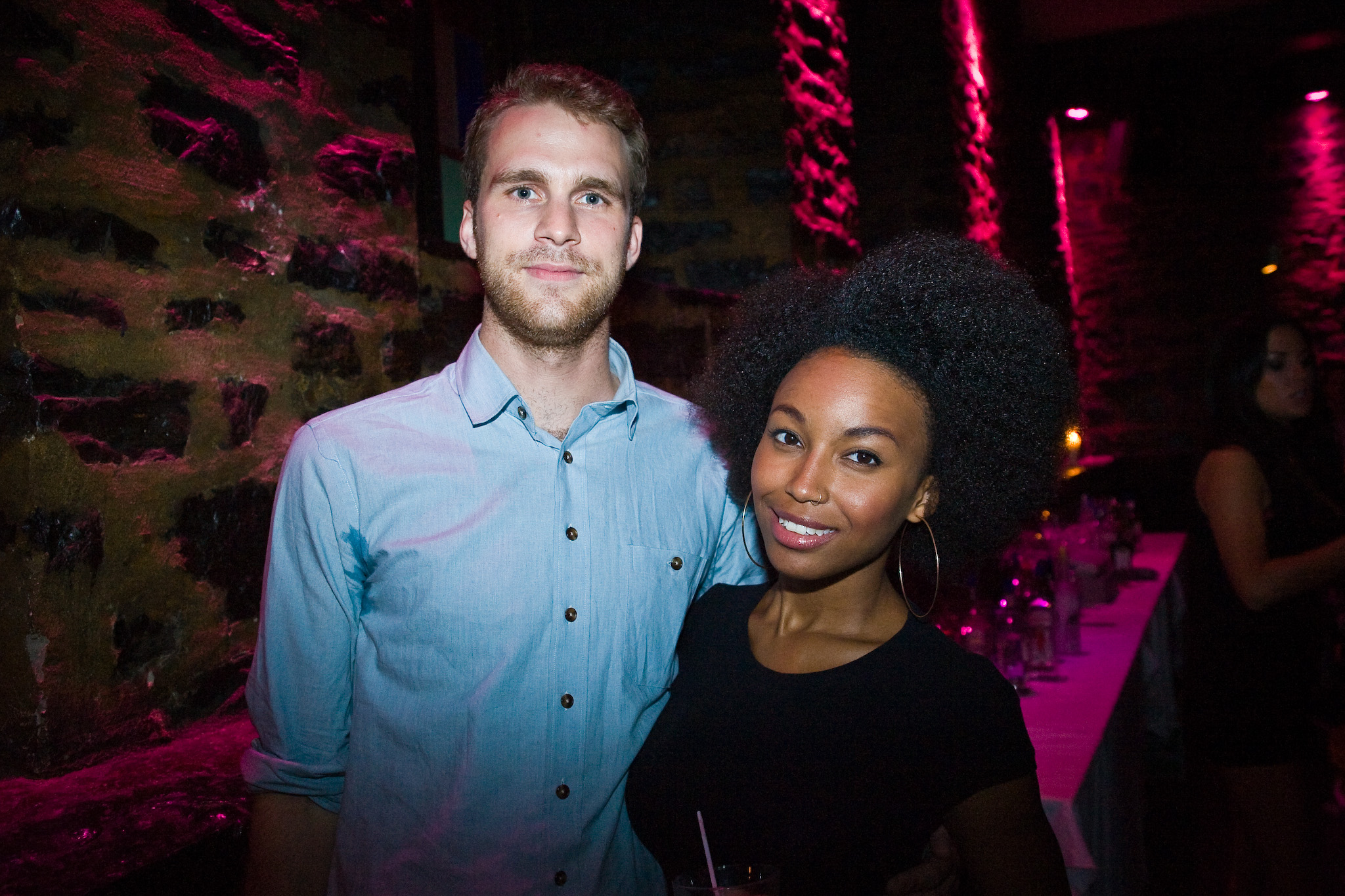 À l'Auberge St-Gabriel, on lance le nouveau wavo avec des beaux geeks et des bulles