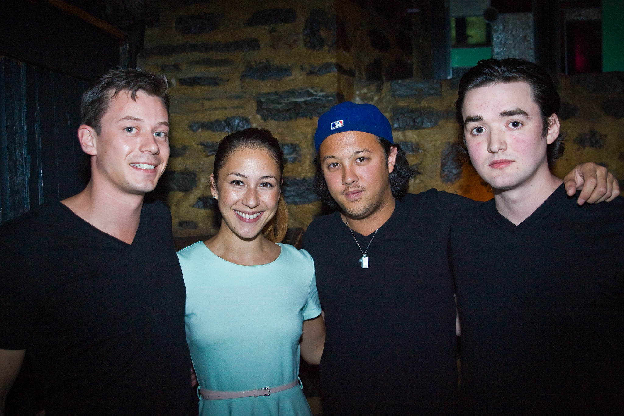 À l'Auberge St-Gabriel, on lance le nouveau wavo avec des beaux geeks et des bulles