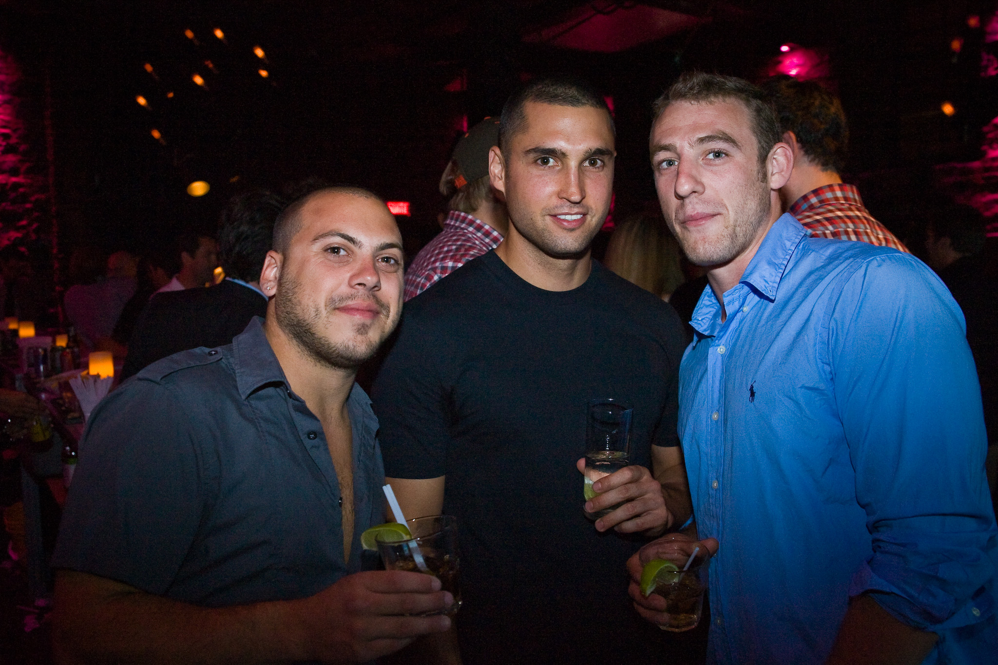 À l'Auberge St-Gabriel, on lance le nouveau wavo avec des beaux geeks et des bulles