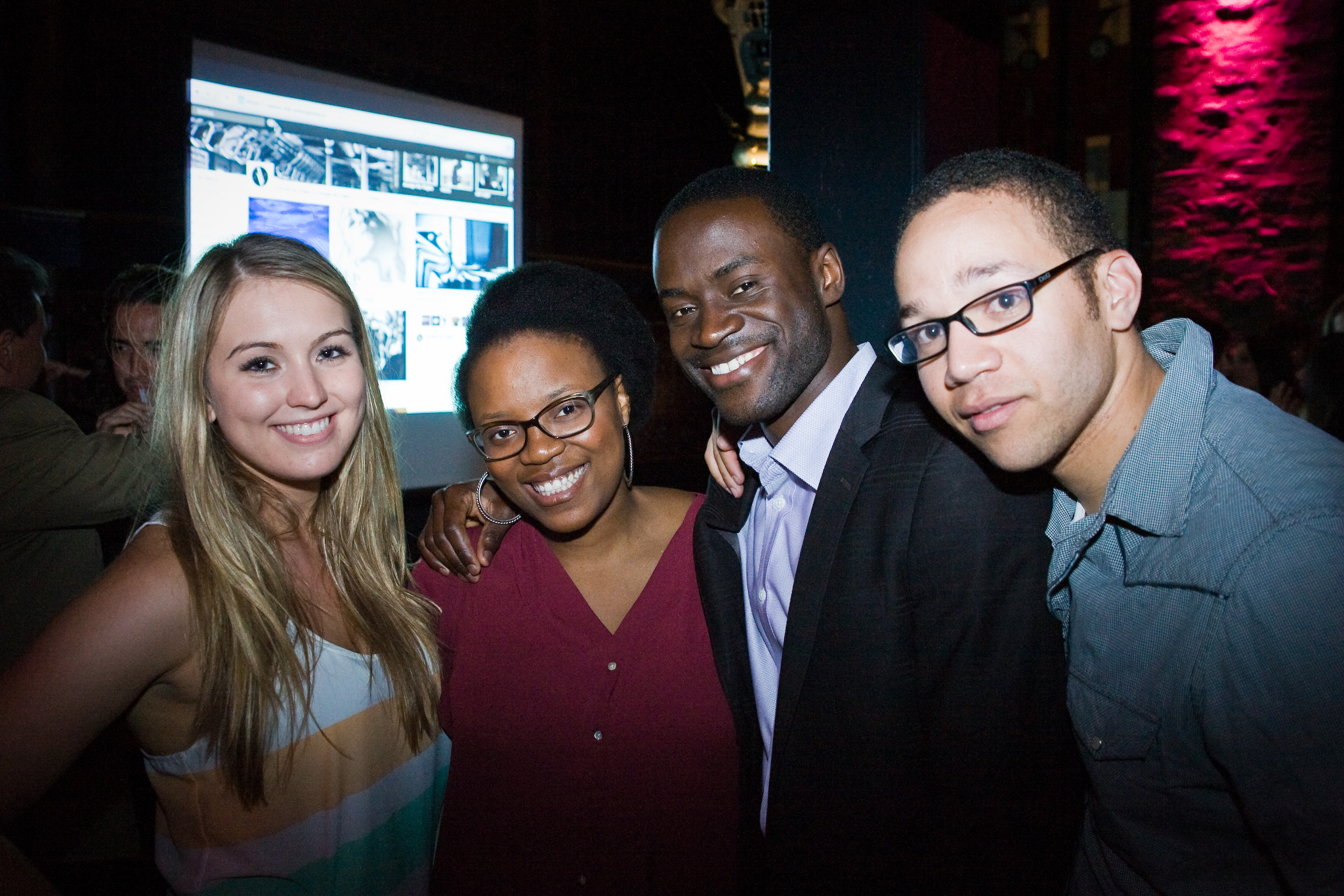 À l'Auberge St-Gabriel, on lance le nouveau wavo avec des beaux geeks et des bulles