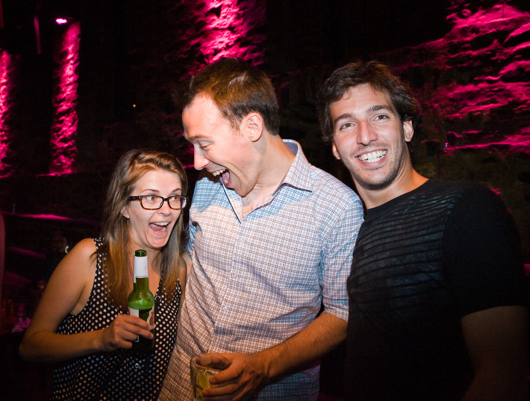 À l'Auberge St-Gabriel, on lance le nouveau wavo avec des beaux geeks et des bulles